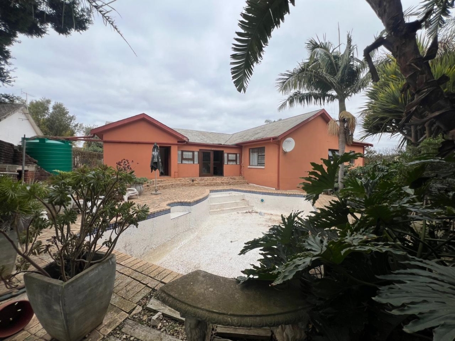 4 Bedroom Property for Sale in Vanes Estate Eastern Cape